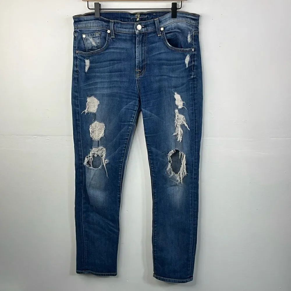 7 for all mankind the relaxed skinny distressed Jeans 30”